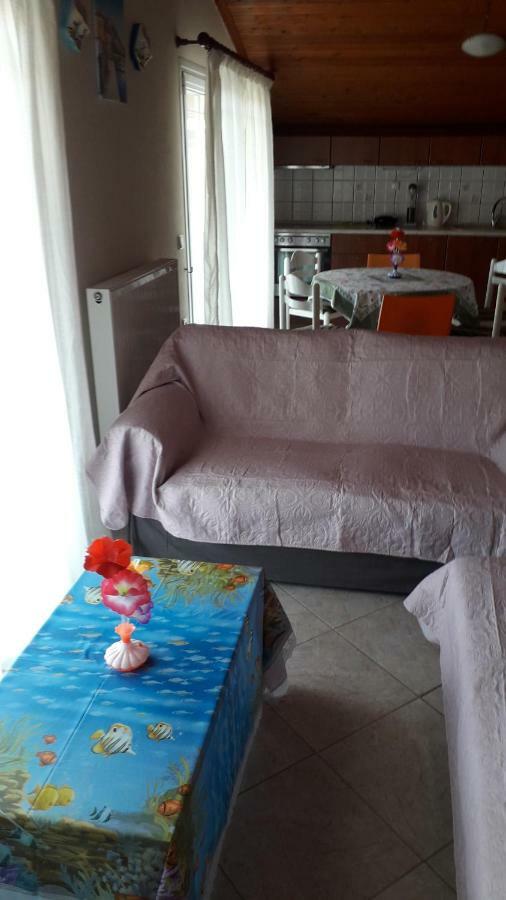 הוילה לימנריה House Dilena Tsimtsiri מראה חיצוני תמונה