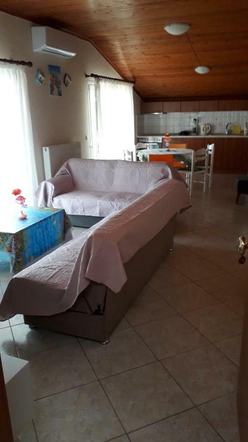 הוילה לימנריה House Dilena Tsimtsiri מראה חיצוני תמונה