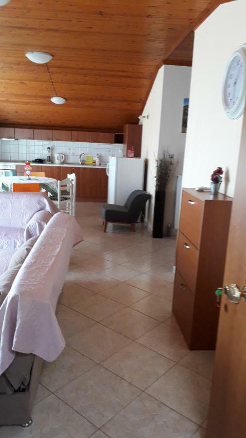 הוילה לימנריה House Dilena Tsimtsiri מראה חיצוני תמונה
