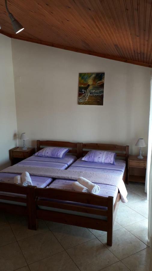 הוילה לימנריה House Dilena Tsimtsiri מראה חיצוני תמונה