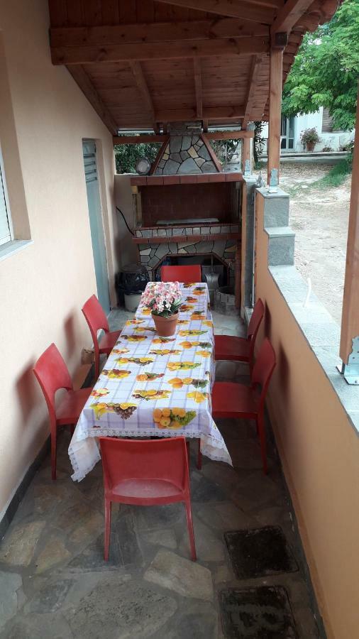 הוילה לימנריה House Dilena Tsimtsiri מראה חיצוני תמונה